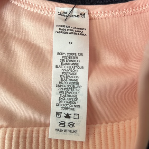 Plus Size Dri Fit Nike Sports Bra - Picture 3 of 5